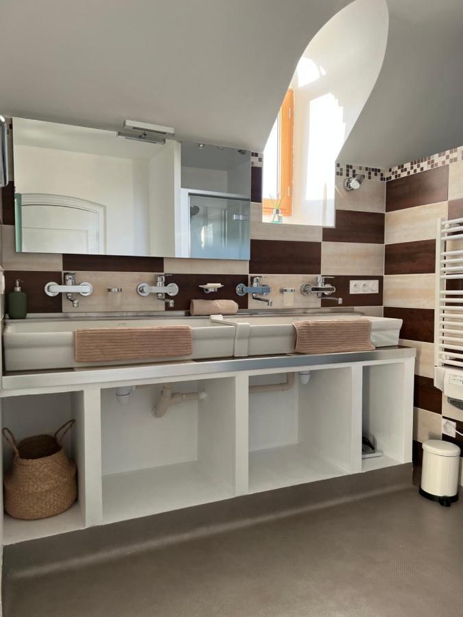 אנוניי O'Cottage Suite Familiale מראה חיצוני תמונה
